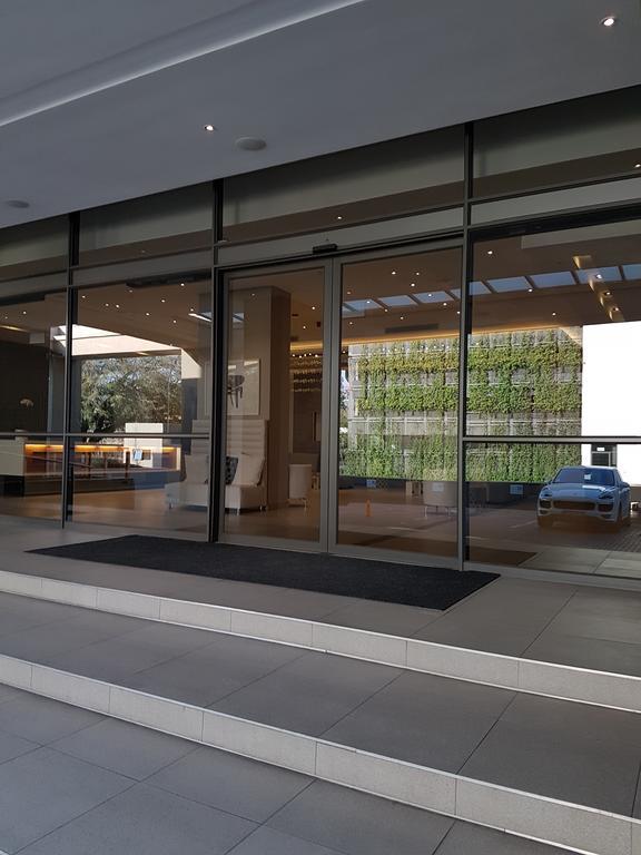 615 Sandton Skye Johannesburg Exterior photo